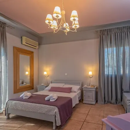 Pelagos Hotell Skála