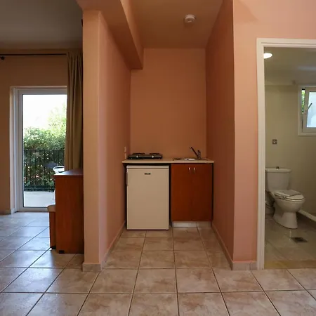 Pelagos Hotell Skála