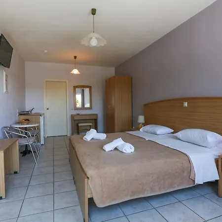 Pelagos Hotell Skála