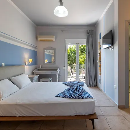 Pelagos Hotel 3*